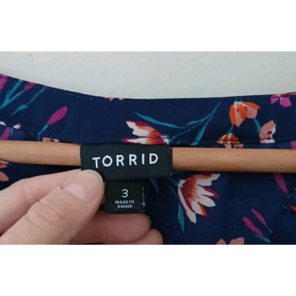 Torrid Floral Peasant Blouse - Picture 5 of 10